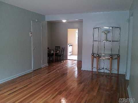 4th image of 6942 Kissena Blvd