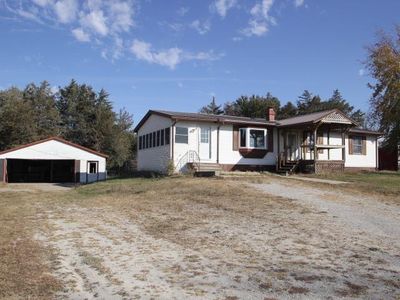 12039 Wright Rd, La Porte City, IA, 50651