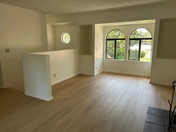 1121 Chino St APT 4, Santa Barbara, CA 93101