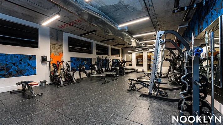 Rented by Nooklyn NYC LLC | media 40