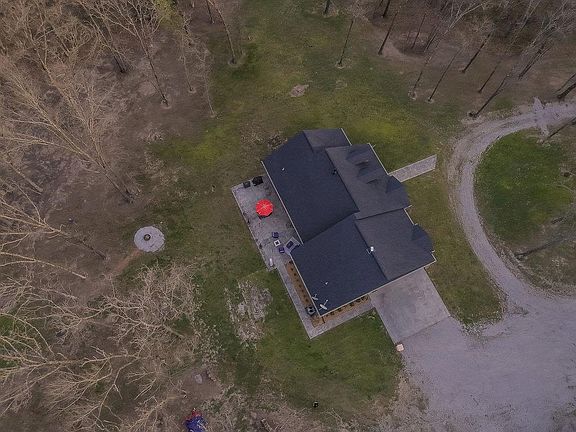 5th image of 9625 Ivy Rd