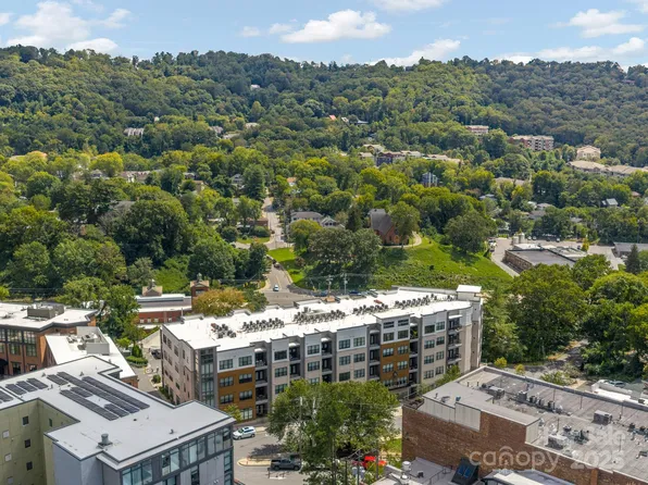 55 S Market St #413, Asheville, NC 28801