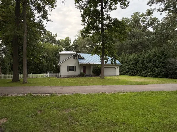 22060 Wagon Wheel Ln, Edwardsburg, MI 49112