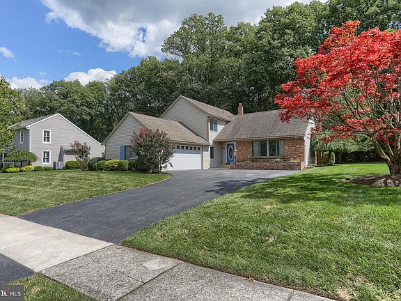4th image of 1200 Jill Dr