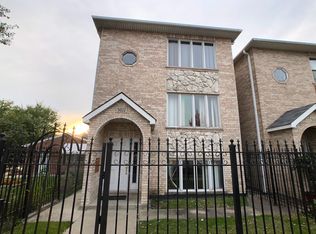5022 S Spaulding Ave #2, Chicago, IL 60632