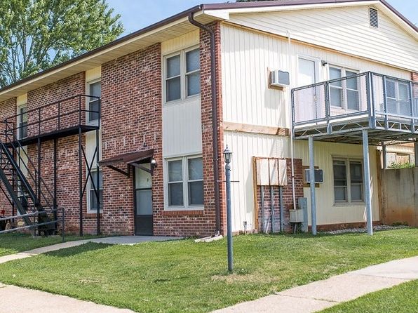 64 Camden Manor Dr