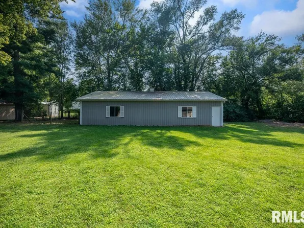 0 N Broadway St, Manito, IL 61546