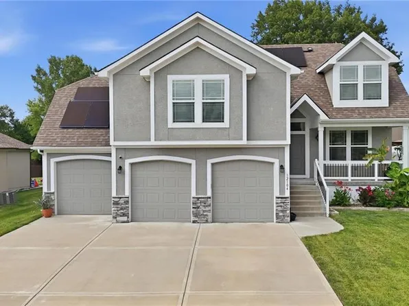 12104 E 68th Ter, Kansas City, MO 64133