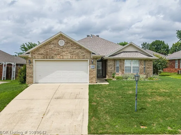 308 Mountain Edge, Van Buren, AR 72956