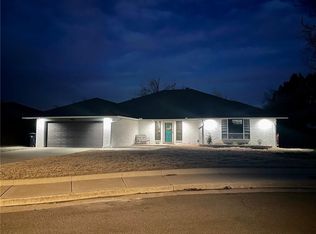 9706 Skylark Rd, Oklahoma City, OK 73162