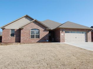 189 Sagewood Ln, Russellville, AR 72802