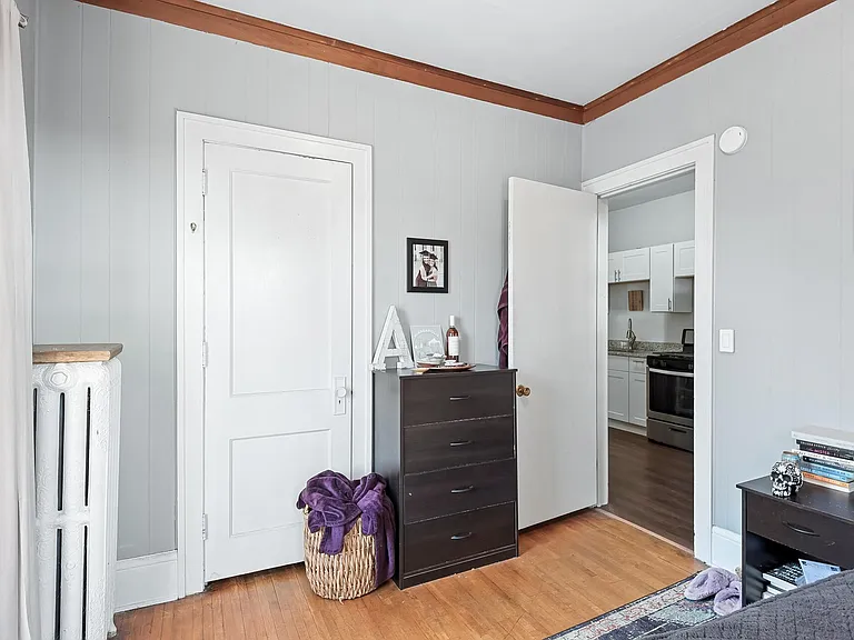 2539 Fillmore St NE — Photo 7