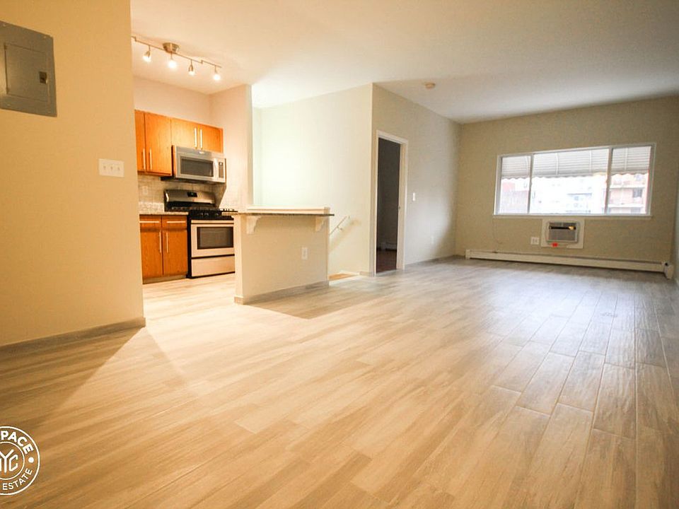 1st image of 108 McKibben St #2