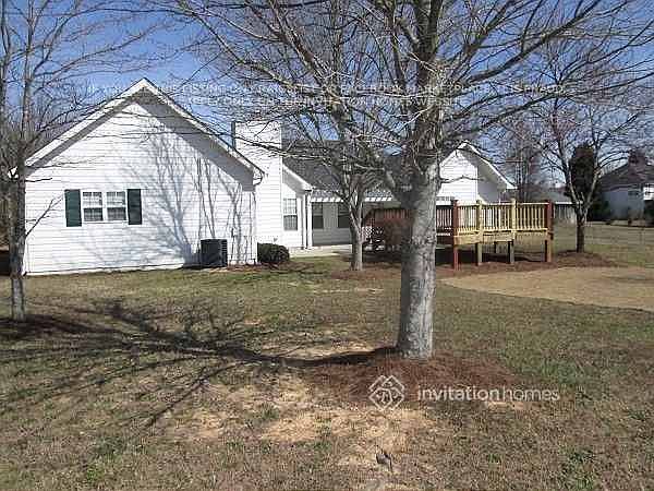 2nd image of 2695 Archer Way