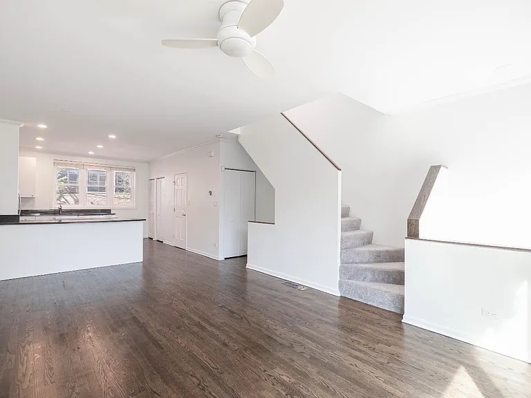 1781 W Altgeld St #0 — Photo 3