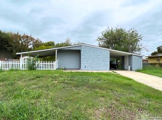 138 Wayfarer Pl, San Antonio, TX 78242