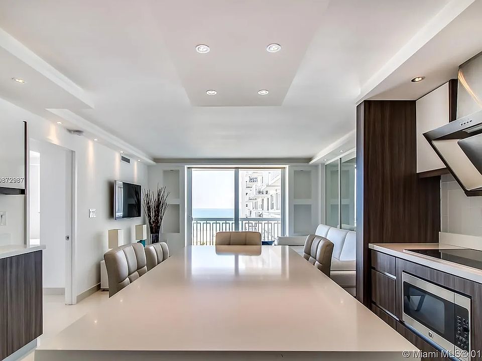 1st image of 401 Ocean Dr APT 726
