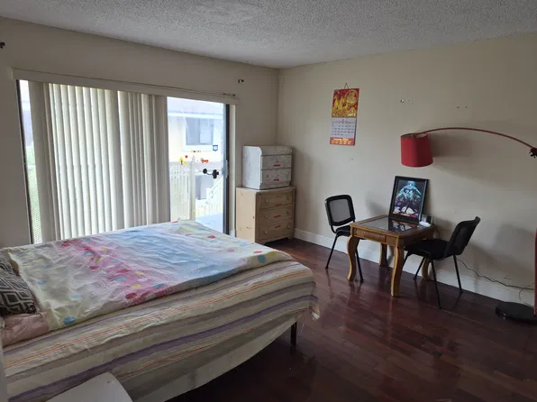 530 NW 214th St APT 205, Miami Gardens, FL 33169