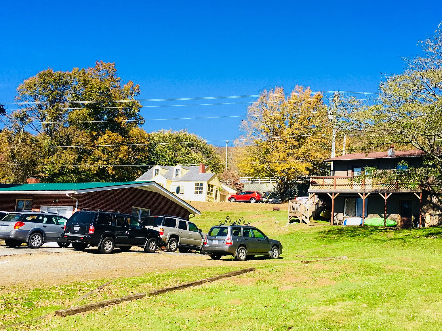 6 bed, 2000 sqft, $3,000 — Photo 2