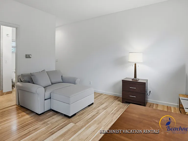 940 W Cliff Dr #ADU — Photo 9