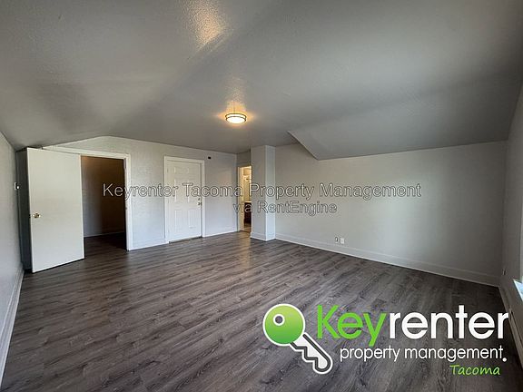3rd image of 5221 S M St #4
