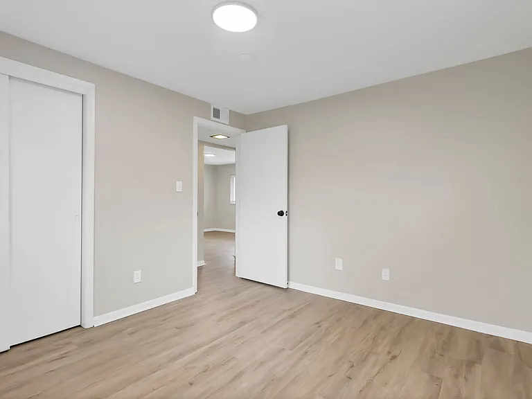 1029 Binns Blvd — Photo 23