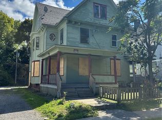 30 Quincy St, Rochester, NY 14609