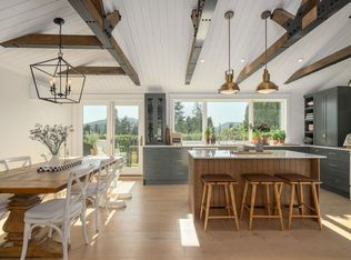 580 Ioco Rd, Pt Moody, BC V3H 2W2