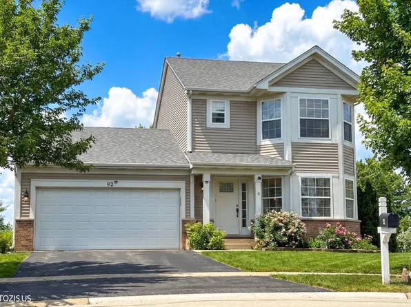 92 Kenilworth Ct, Romeoville, IL 60446