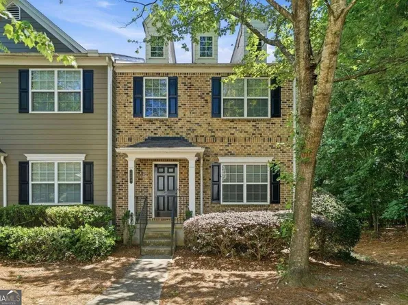 726 Breeze Ln, Woodstock, GA 30188
