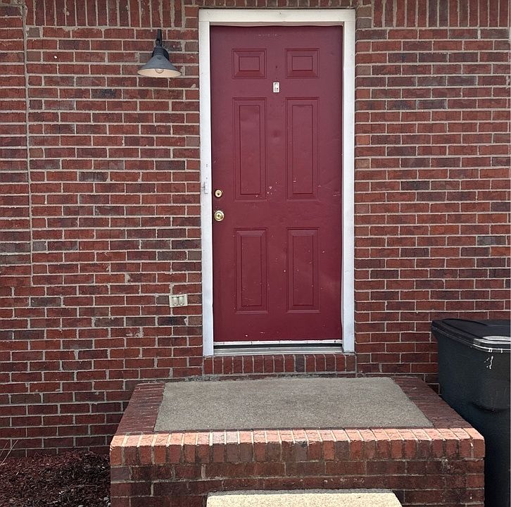 1st image of 103 Mason St #C