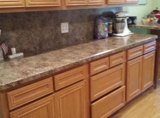 62 Atrium Way, Manalapan, NJ 07726