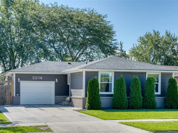 3214 Forest Glade Dr, Windsor, ON N8R 1X3