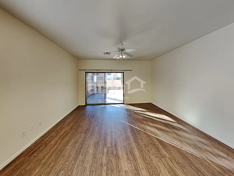 2787 E Superior Rd — Photo 5