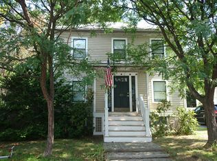215 Maple St, West Roxbury, MA 02132