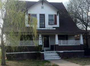 401 N 5th St, Garden City, KS 67846