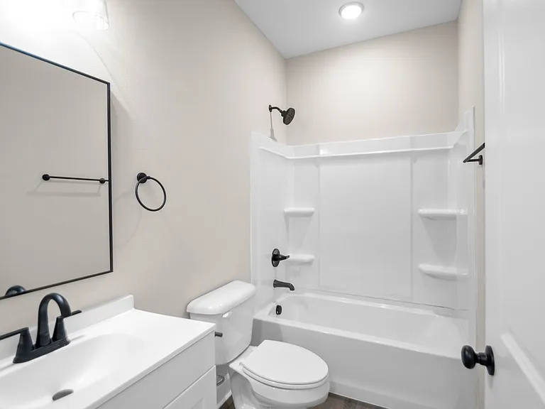 1523 S Cedar St — Photo 15
