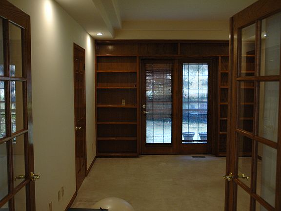 Study/Library opens to patio