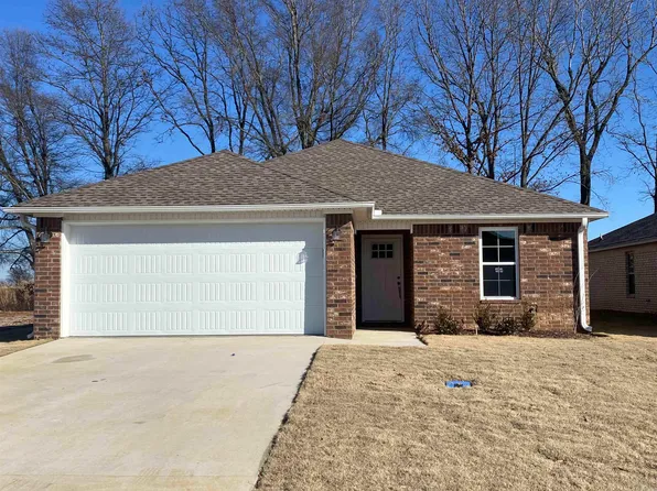 404 Colchester Dr, Jonesboro, AR 72401