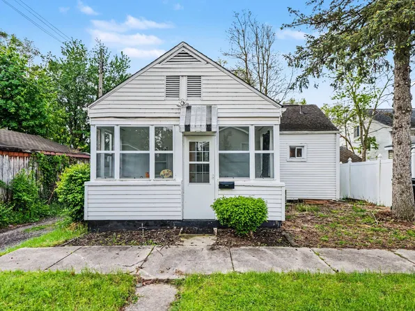 3410 Wall St, South Bend, IN 46615
