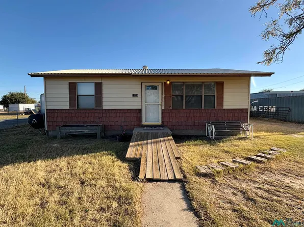 1229 E Tulsa St, Hobbs, NM 88242