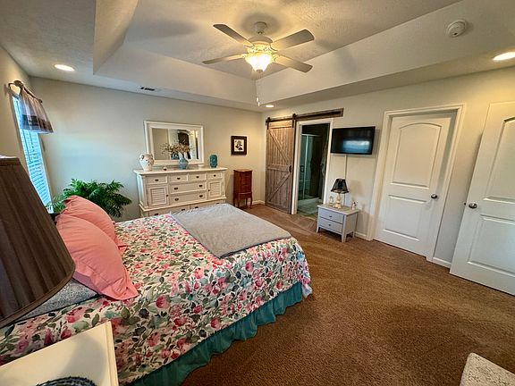 4th image of 3291 Alexandria Drive