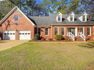 2083 Loganberry Dr, Fayetteville, NC 28304