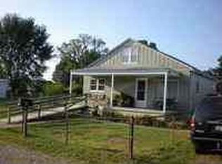 613 Center Ave, Wurtland, KY 41144