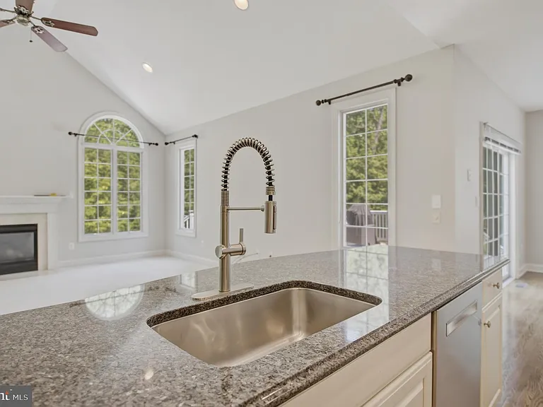9 Timber Green Ct — Photo 14