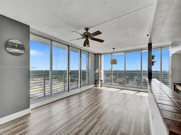 1720 Harrison St #10E, Hollywood, FL 33019