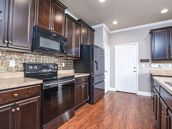 2nd image of 8639 Turnstone Shore Ln