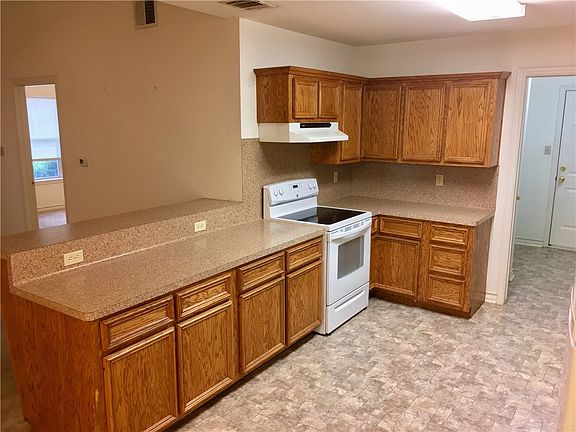 5th image of 1415 Caldwell Ln