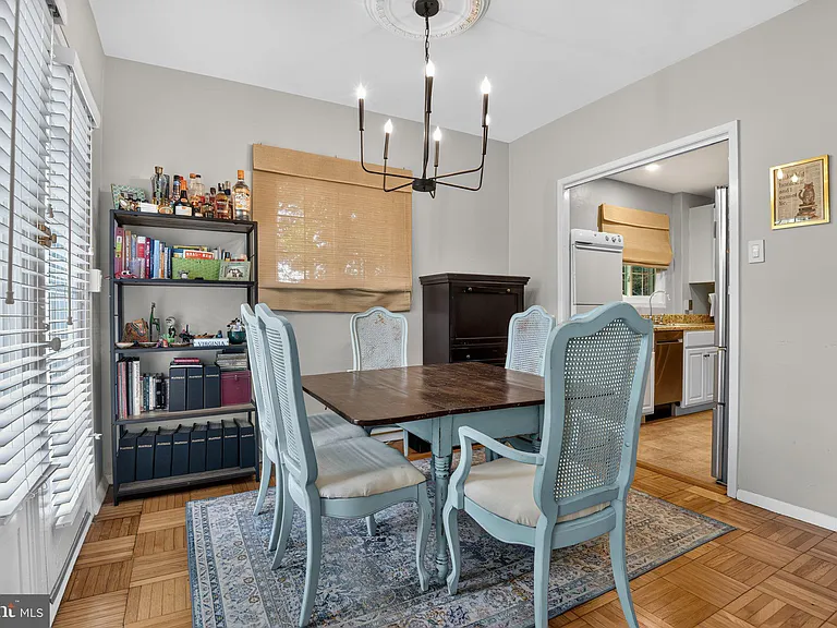 3458 Martha Custis Dr — Photo 11