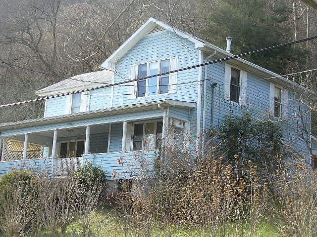 1st image of 444 Front St